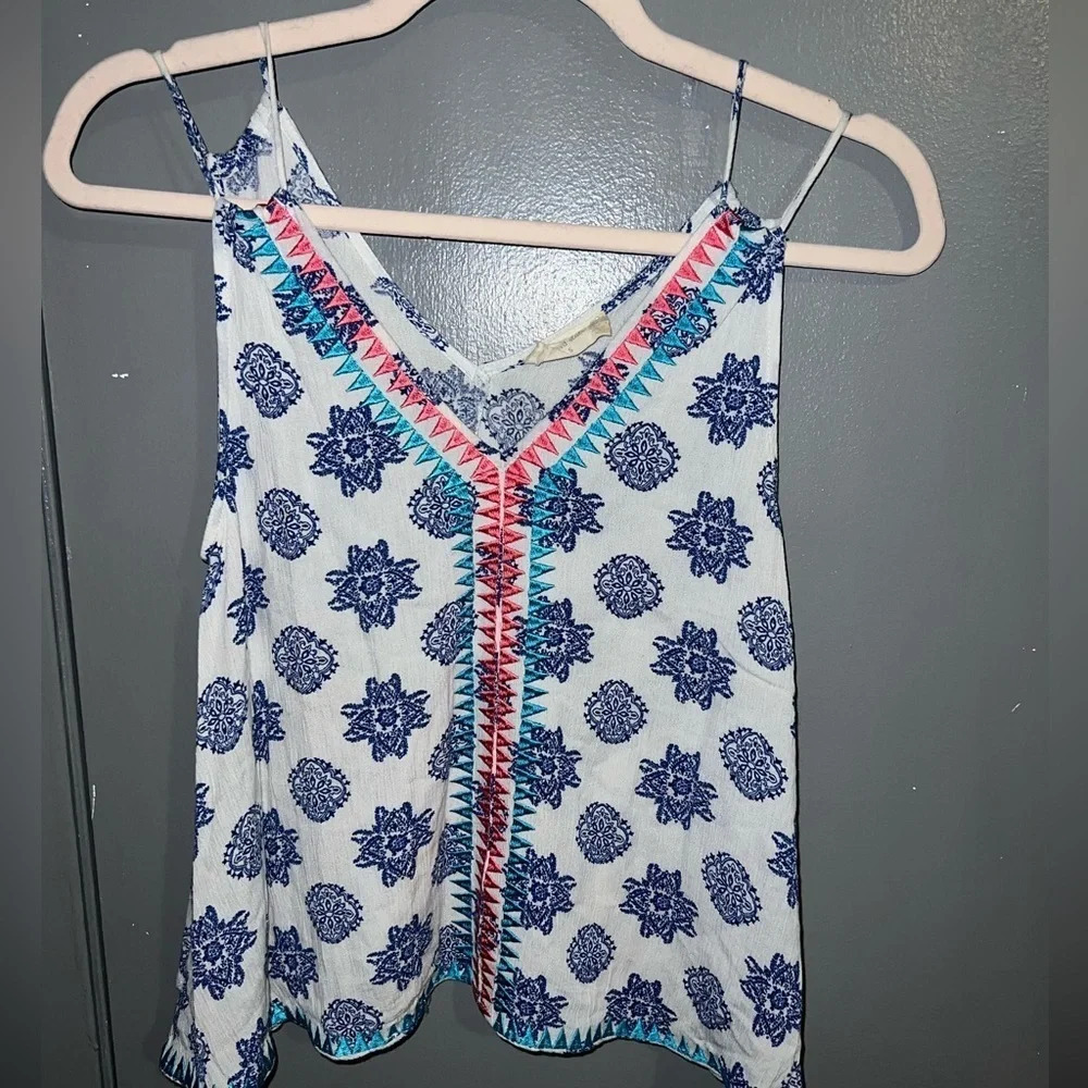 Altar’d State sz small tank top cute boho blue and white pattern